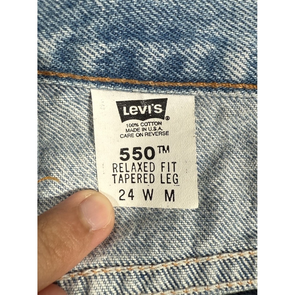 Vintage Levis 550 Relaxed Tapered Leg Denim Jeans Womens‎ 24 W M Blue Light Wash - Picture 3 of 11
